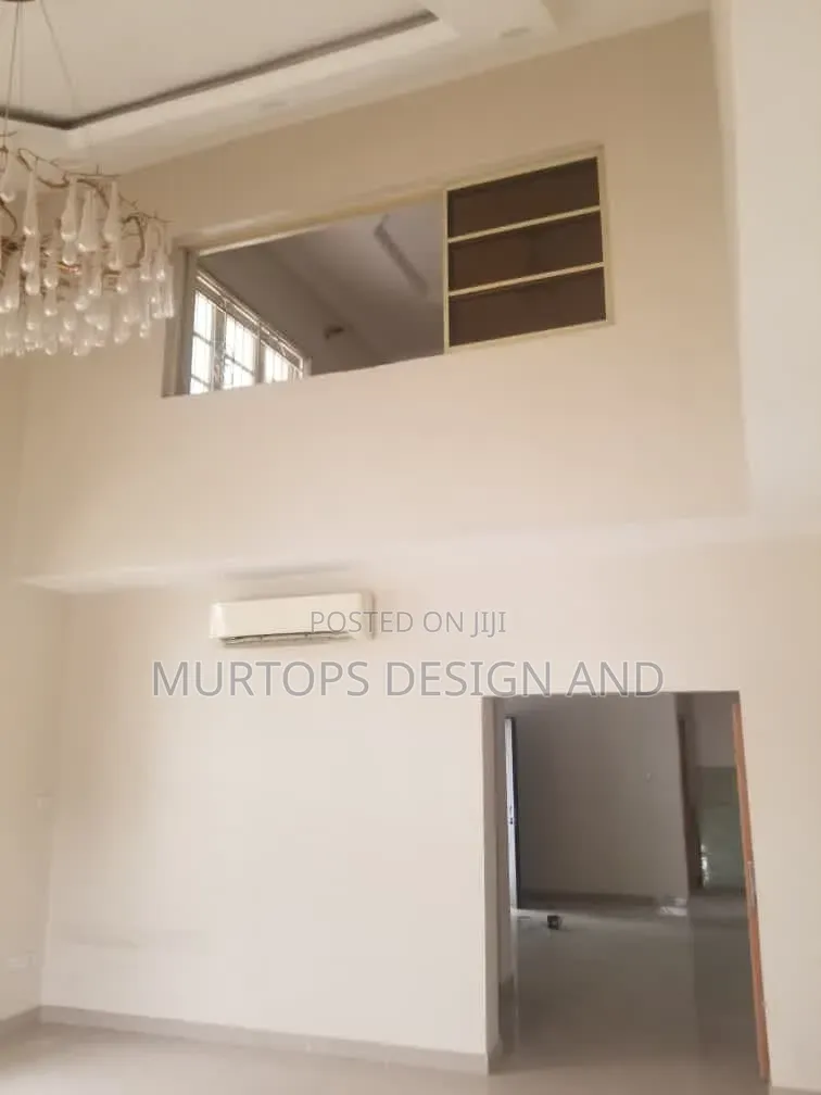 4bdrm Duplex in Lekki Phase 1 for rent