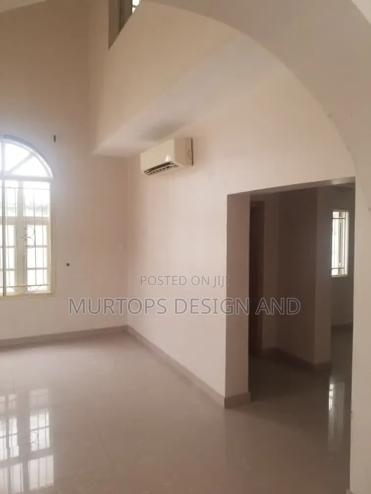 4bdrm Duplex in Lekki Phase 1 for rent
