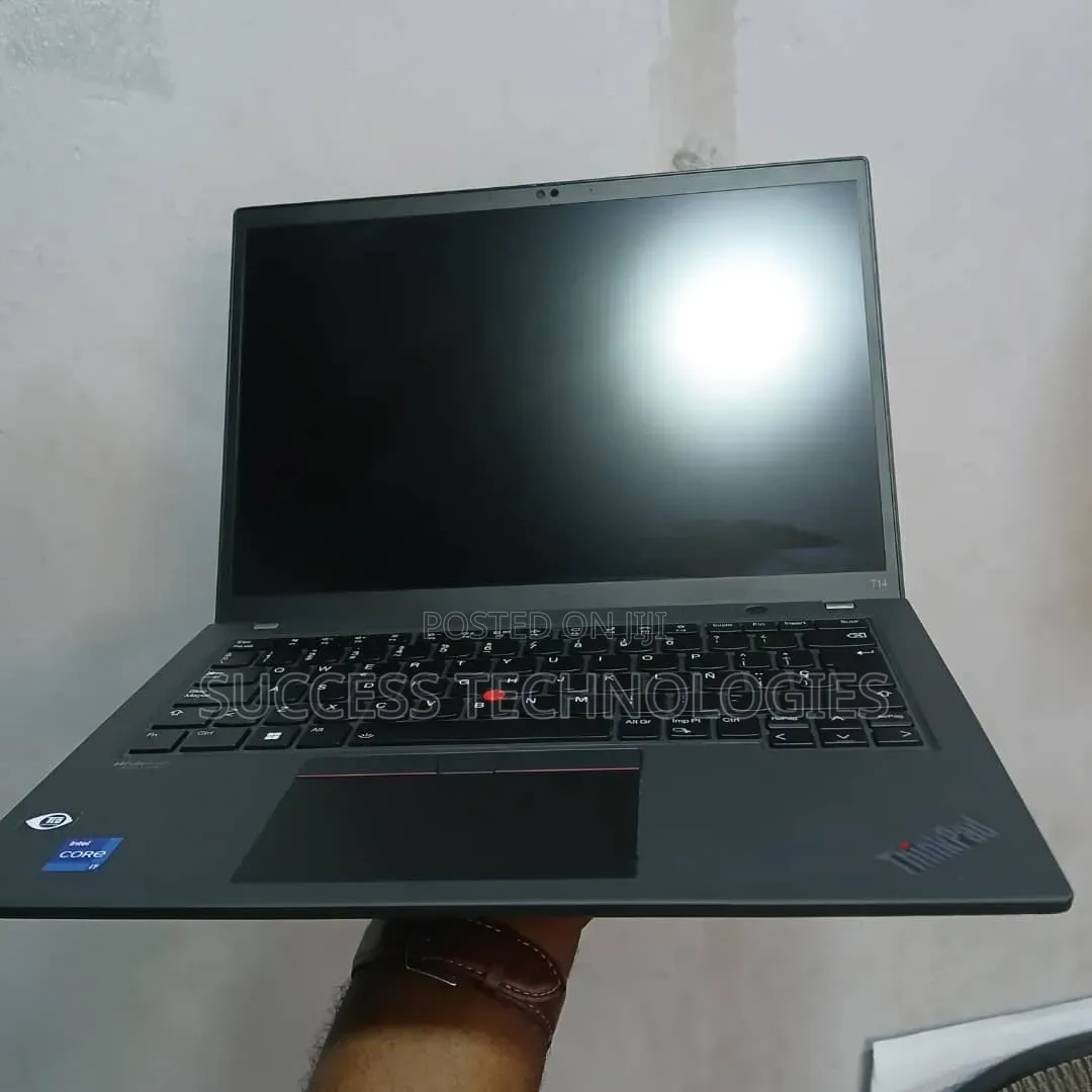 Laptop Lenovo ThinkPad T14 G3 16GB Intel Core i7 SSD 512GB