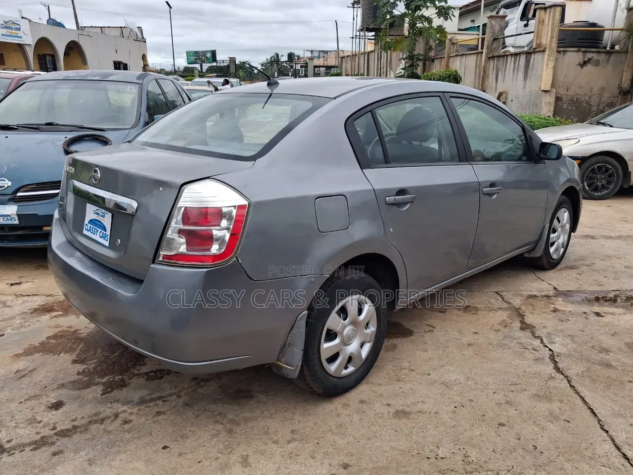 Nissan Sentra 2010 Gray