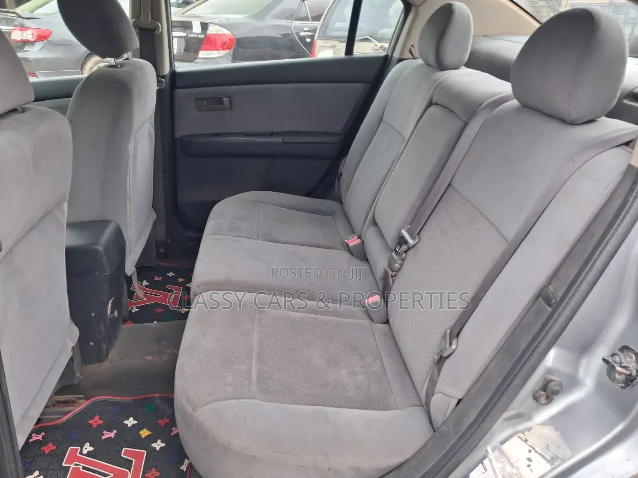 Nissan Sentra 2010 Gray