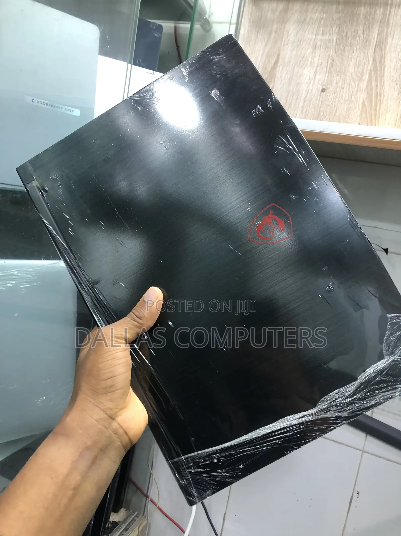 Laptop MSI GF75 Thin 16GB Intel Core i7 SSD 512GB