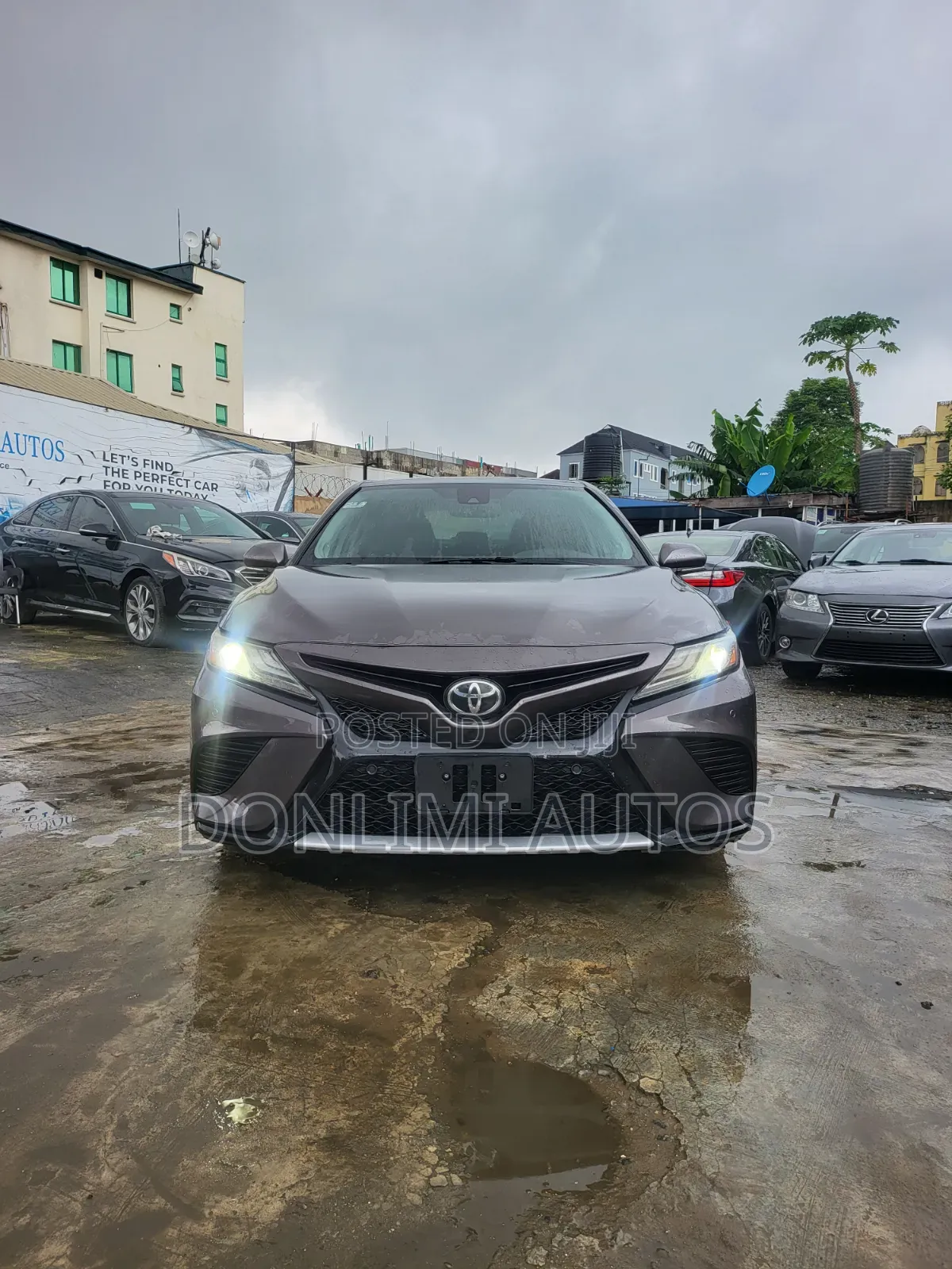 Toyota Camry XSE V6 FWD (3.5L 6cyl 8AM) 2018 Brown
