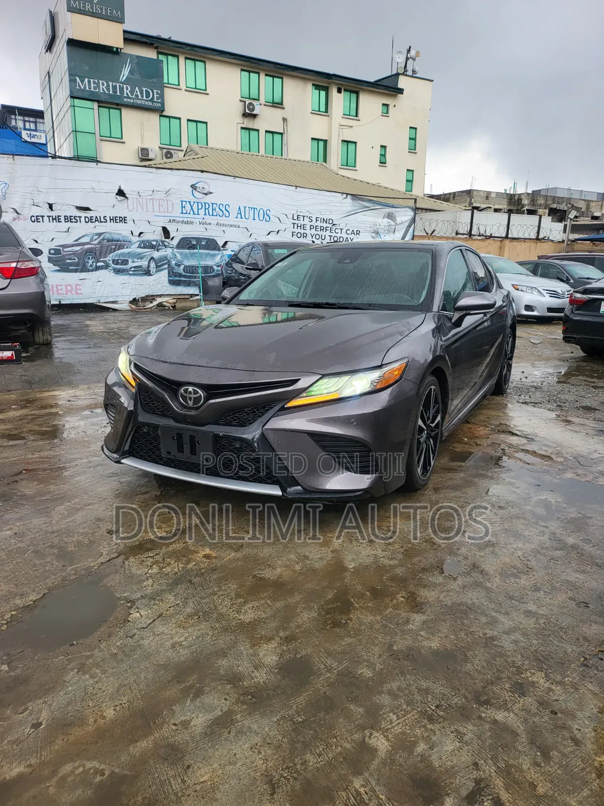 Toyota Camry XSE V6 FWD (3.5L 6cyl 8AM) 2018 Brown
