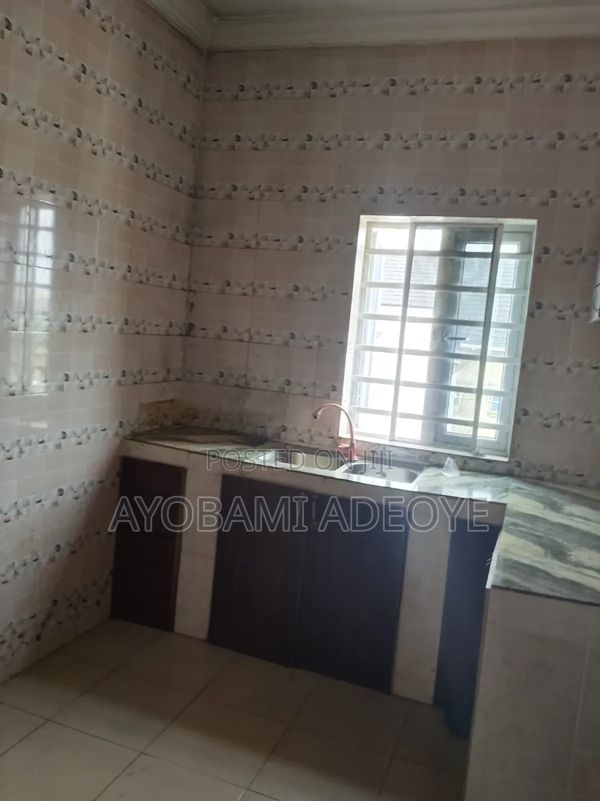 2bdrm Apartment in Olokonla for rent