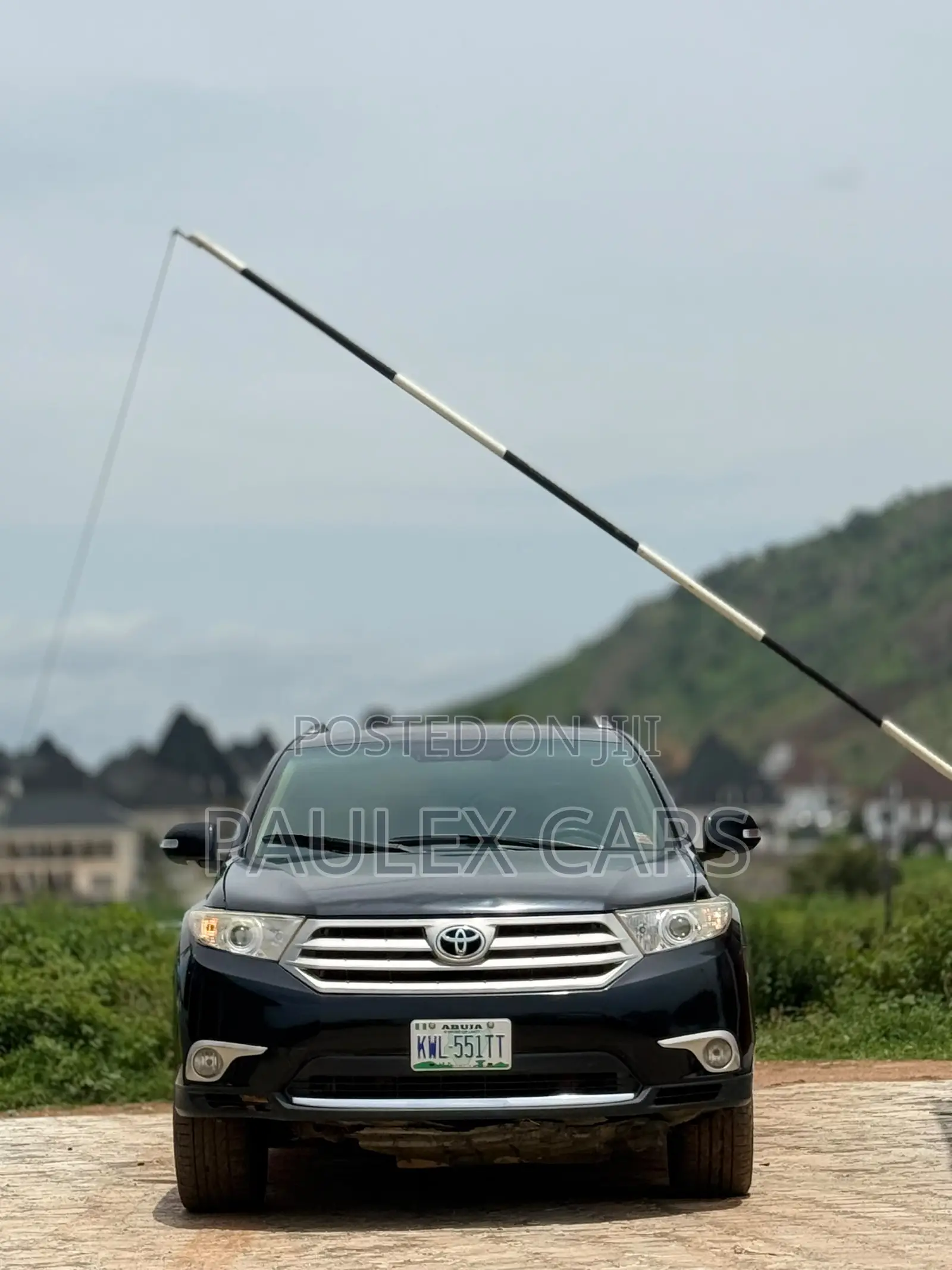 Toyota Highlander SE 2012 Black