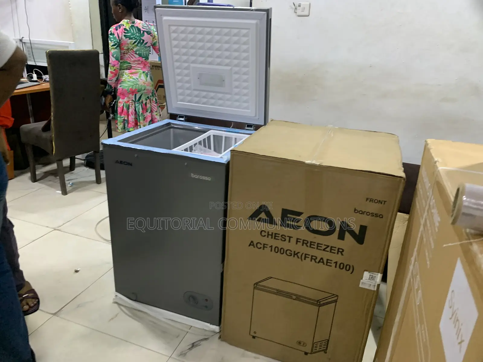 AEON 100L Space Saving ACF100GK Chest Freezer