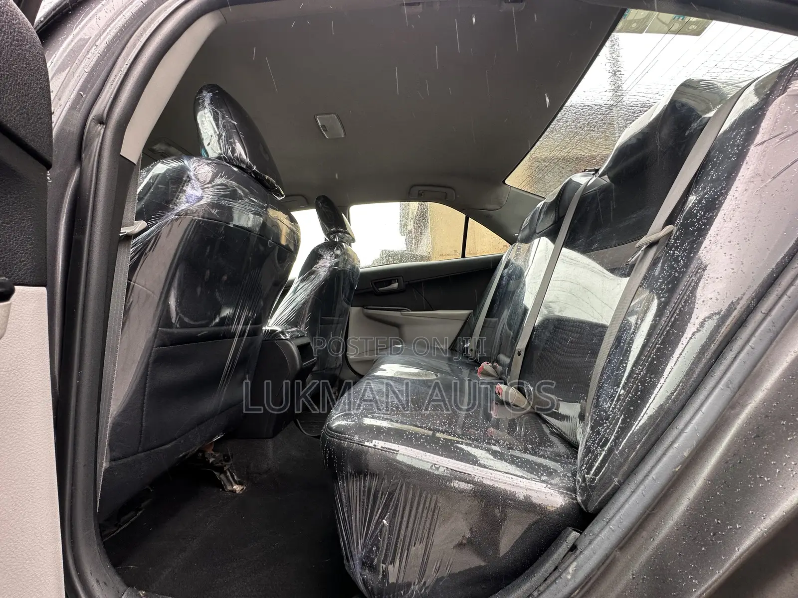 Toyota Camry SE 4dr Sedan (2.5L 4cyl 6A) 2014 Gray
