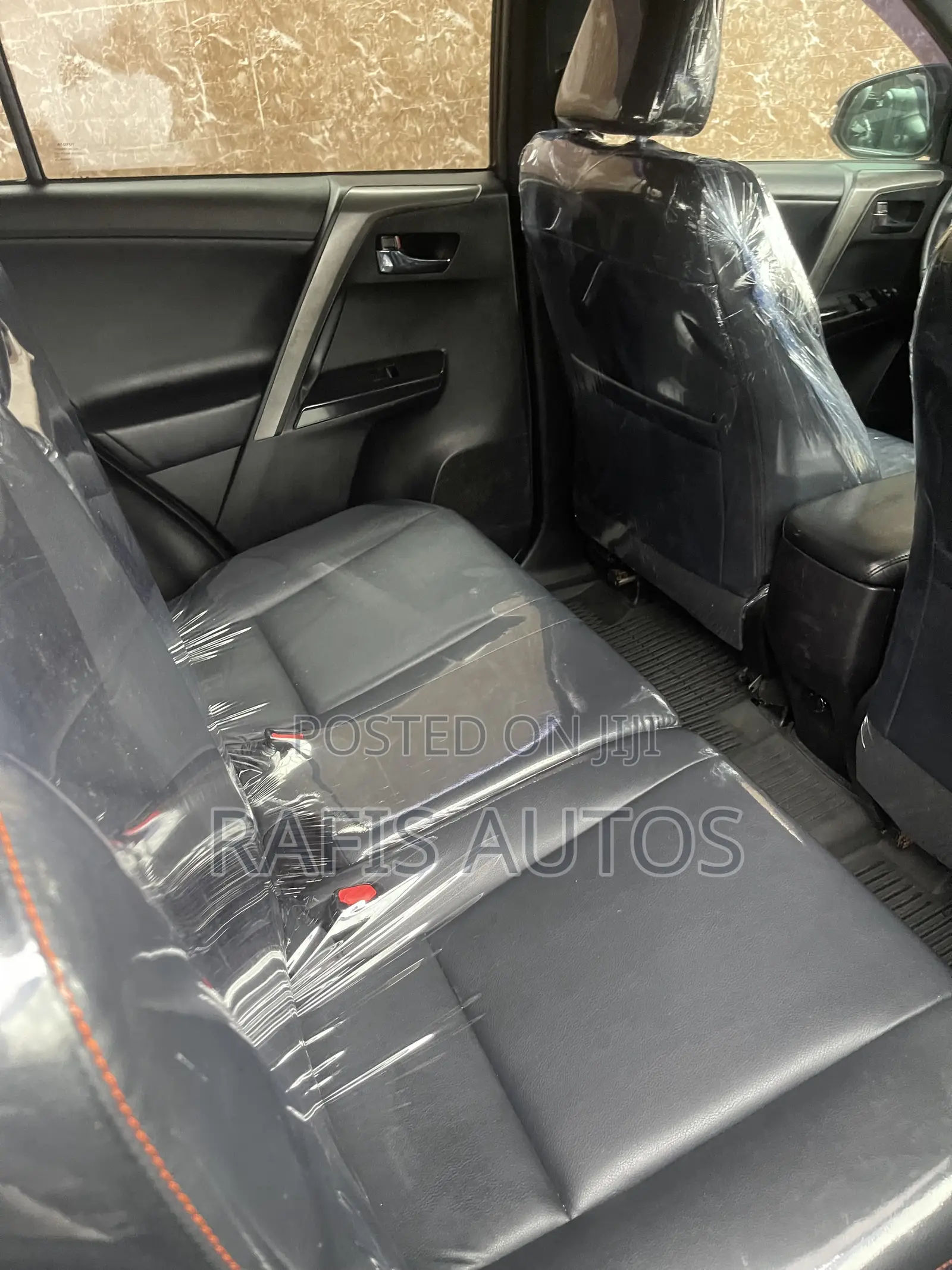 Toyota RAV4 SE FWD (2.5L 4cyl 6A) 2017 Purple