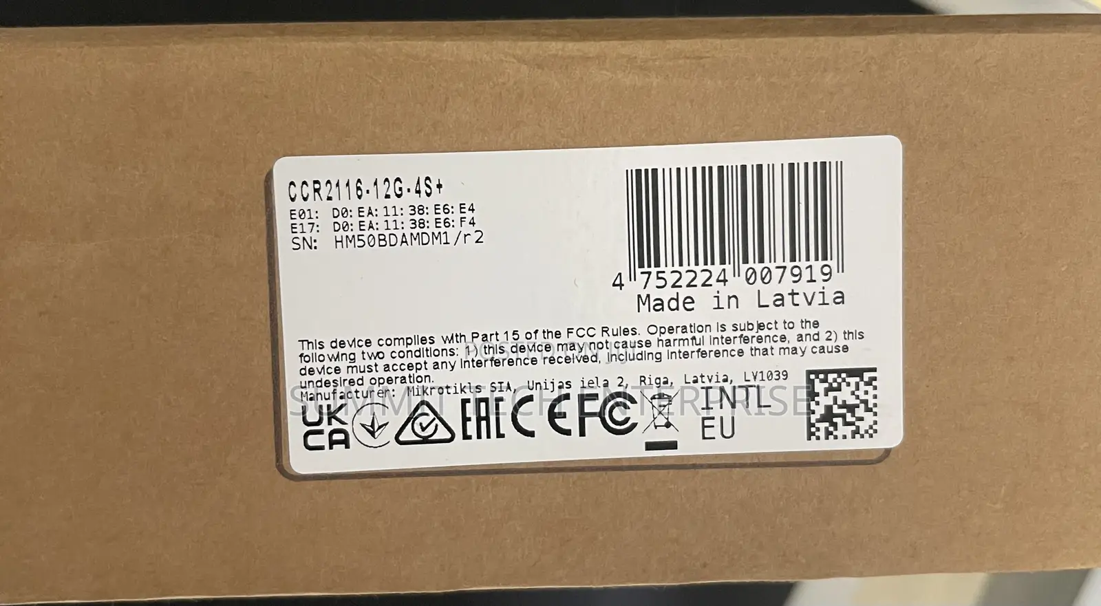Mikrotik CCR2116-12G-45 +