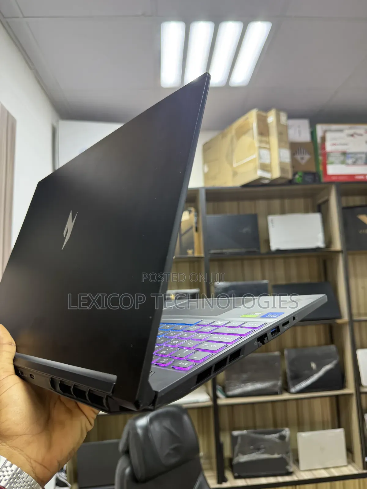 Laptop Acer Nitro 16 16GB Intel Core Ultra 7 SSD 1T