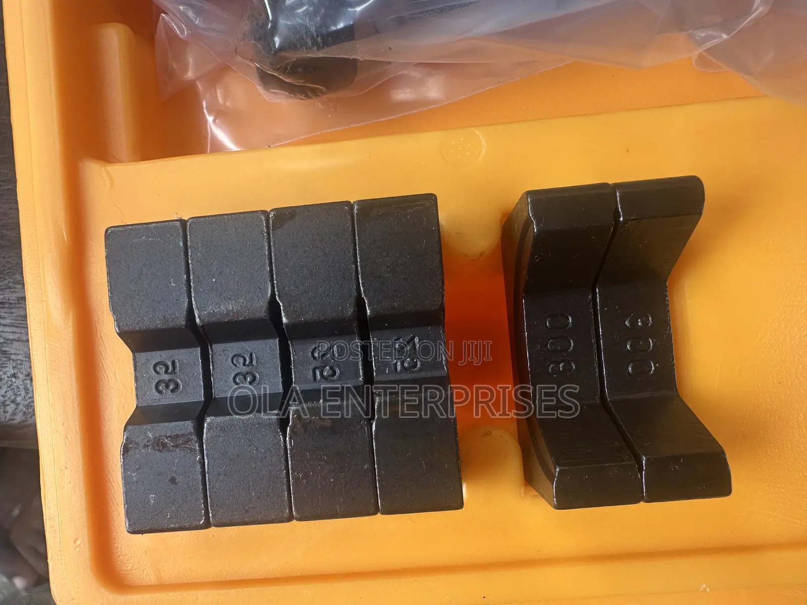 CU16-300MM Hydraulic Cable Crimping Tool
