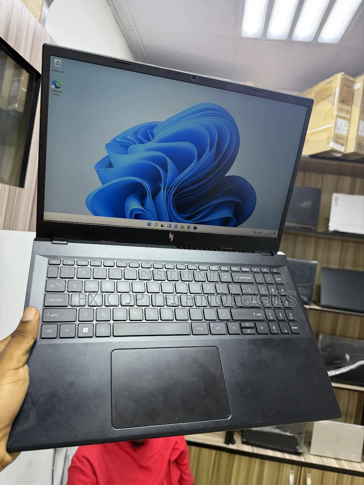 Laptop Acer Nitro V 15 16GB Intel Core i7 SSD 512GB