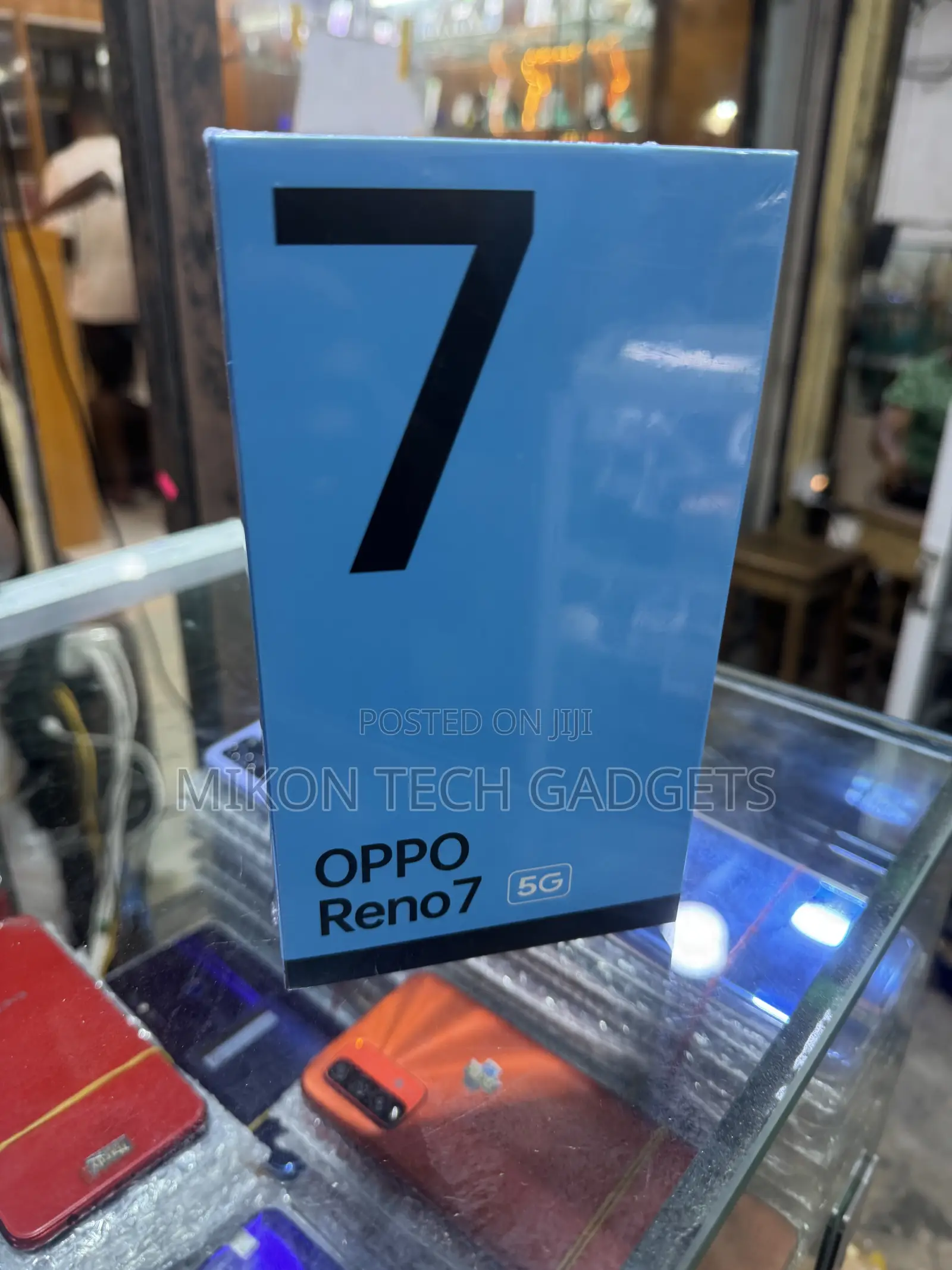 New Oppo Reno7 5G 256 GB Silver