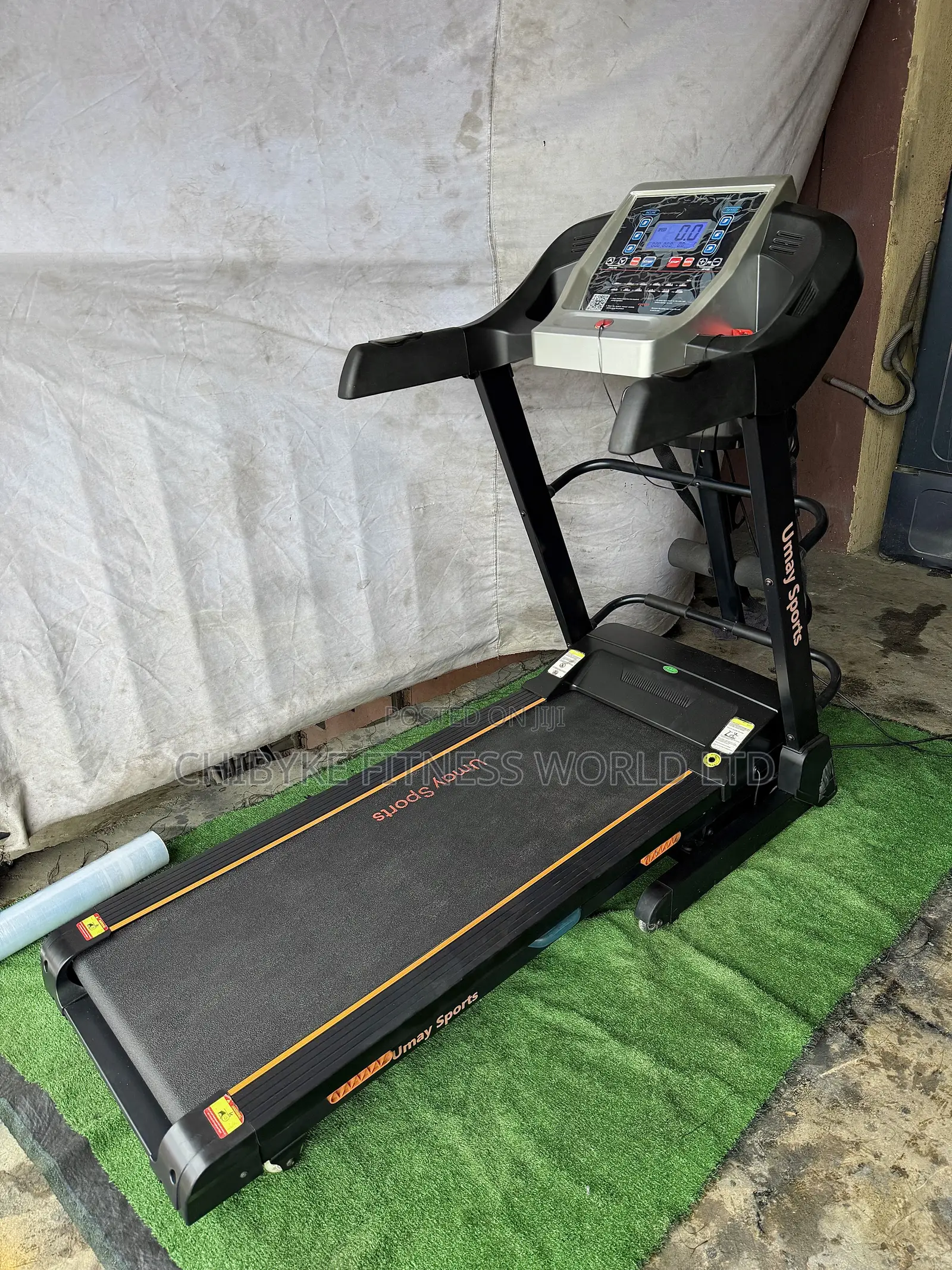 Umay 3hp Treadmill With Auto Incline