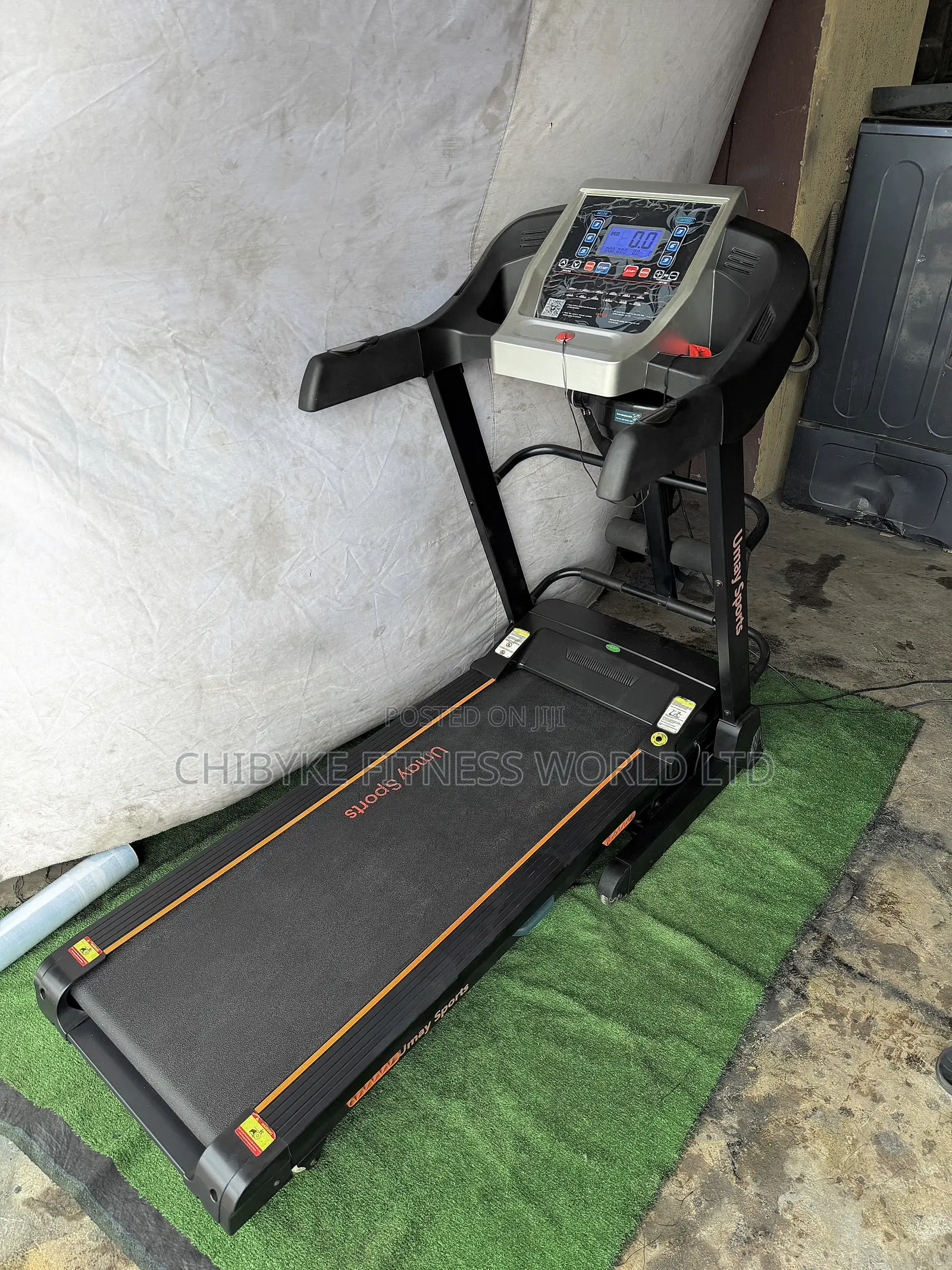 Umay 3hp Treadmill With Auto Incline