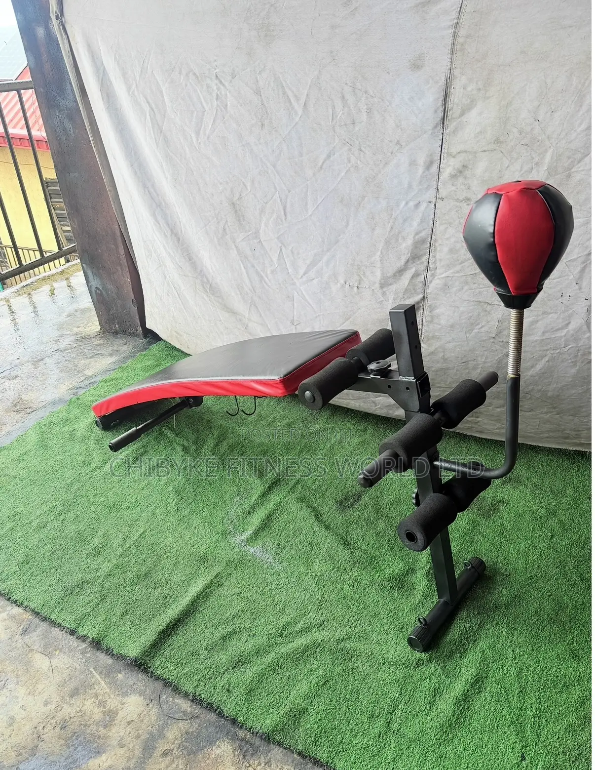 Sit Up Bench With Speed Ball