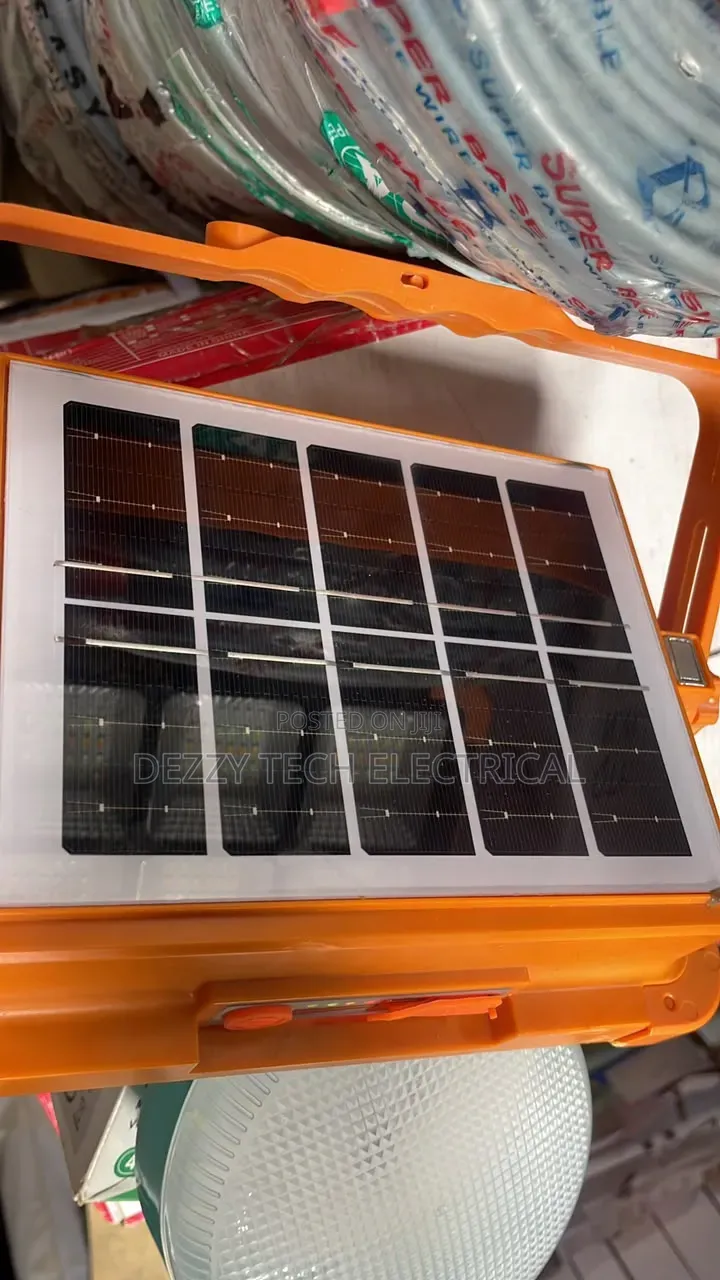 xGsuper Solar Flood Light 300watts