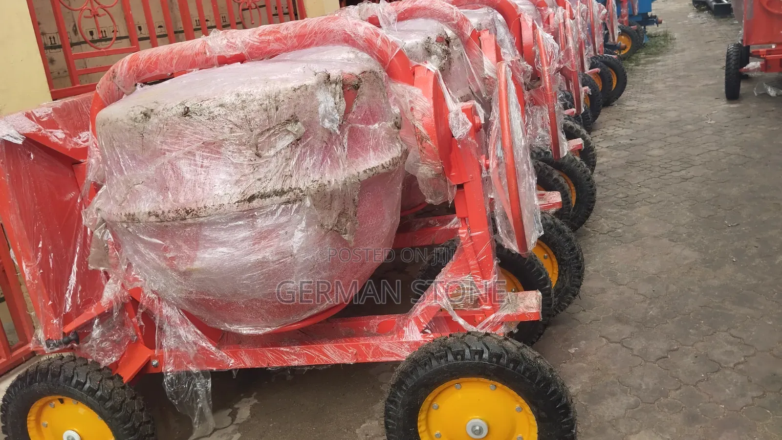 500L Portable Concrete Mixer Powered by Either Petrol or Diesel