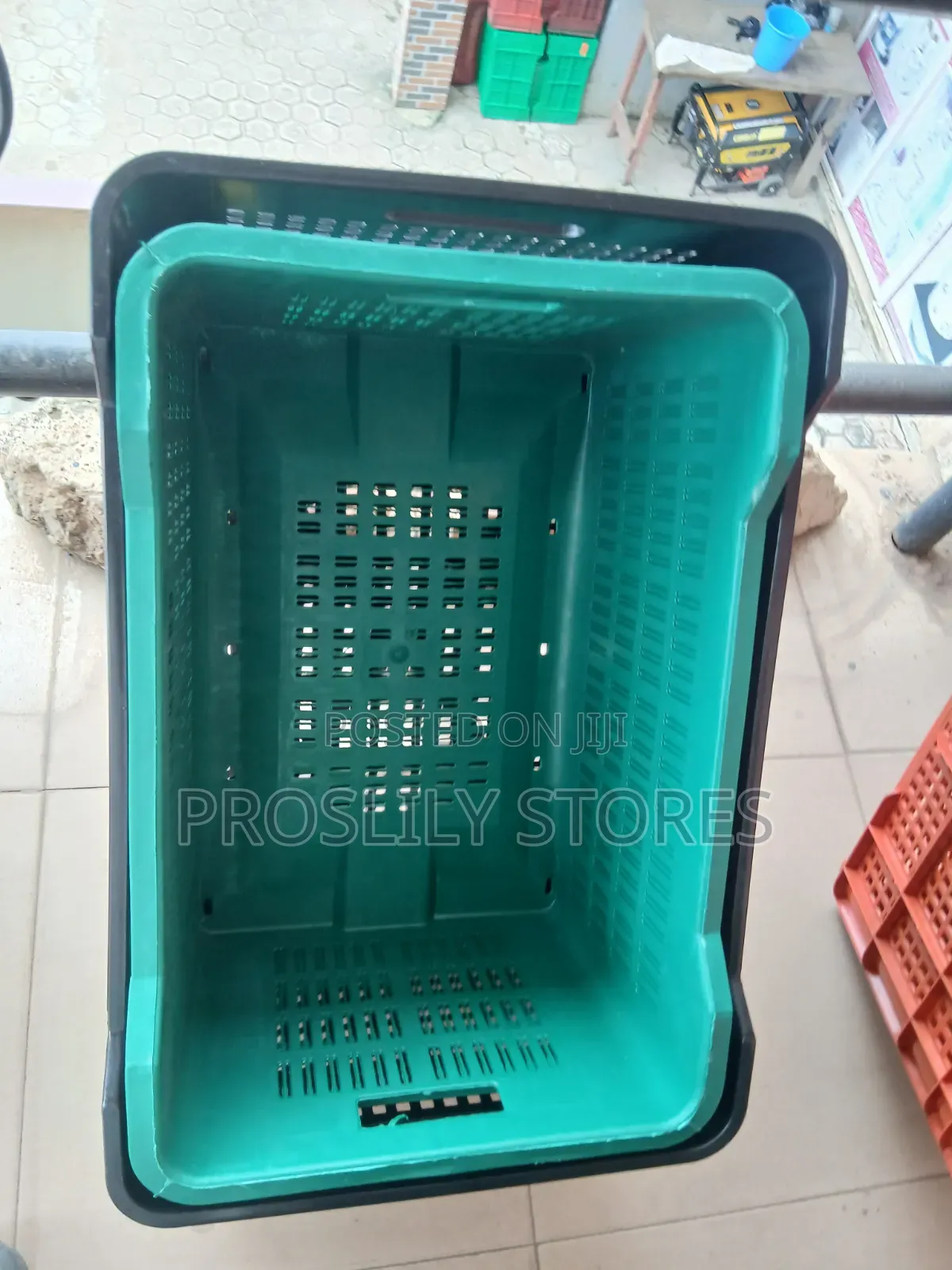 Deluxe Multipurpose Crate 58cm X 40cm X 31cm