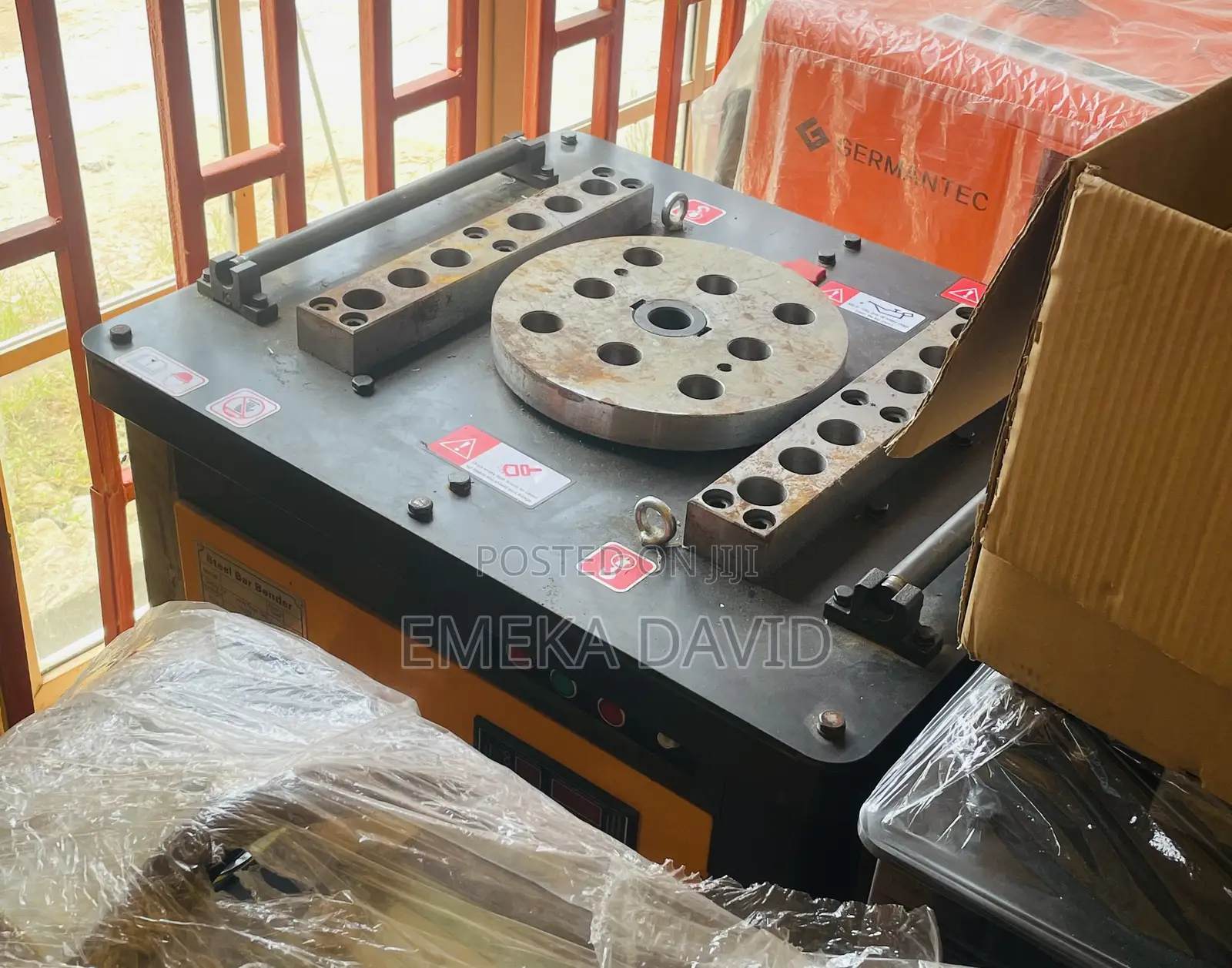 Automatic Steel Bar Bending Machine.