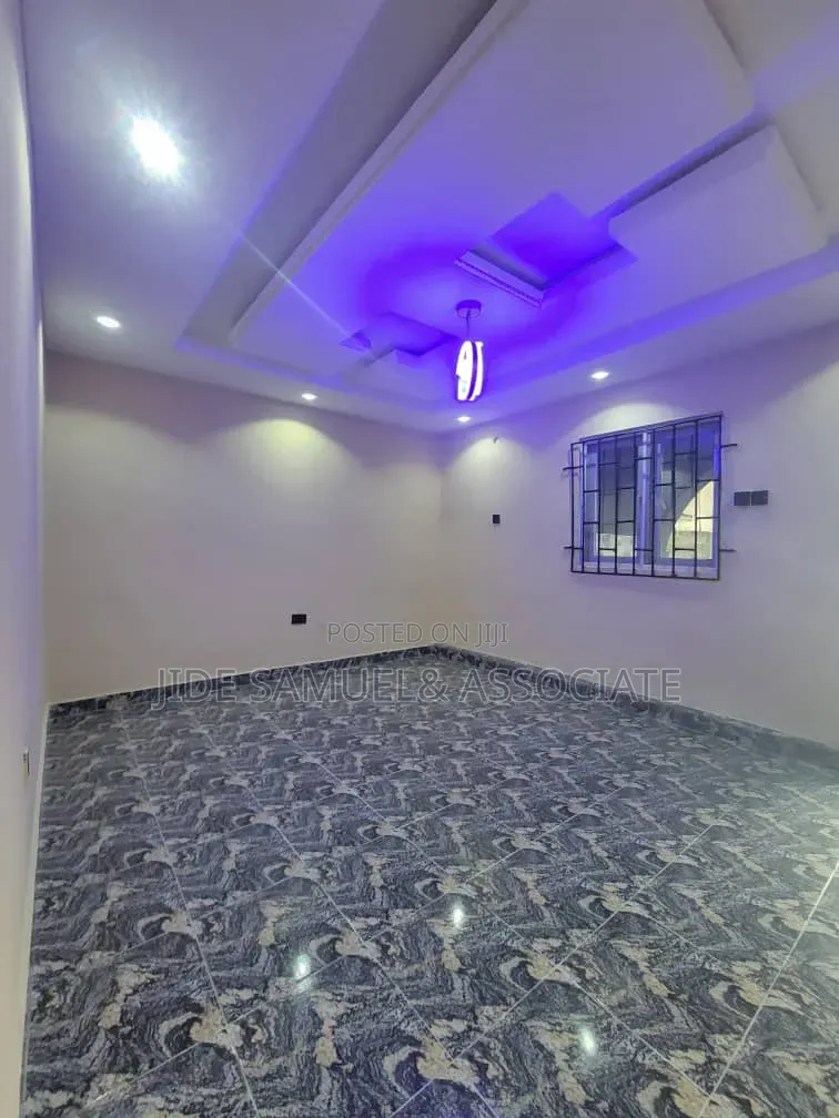 Furnished Mini Flat in Ayobo for rent