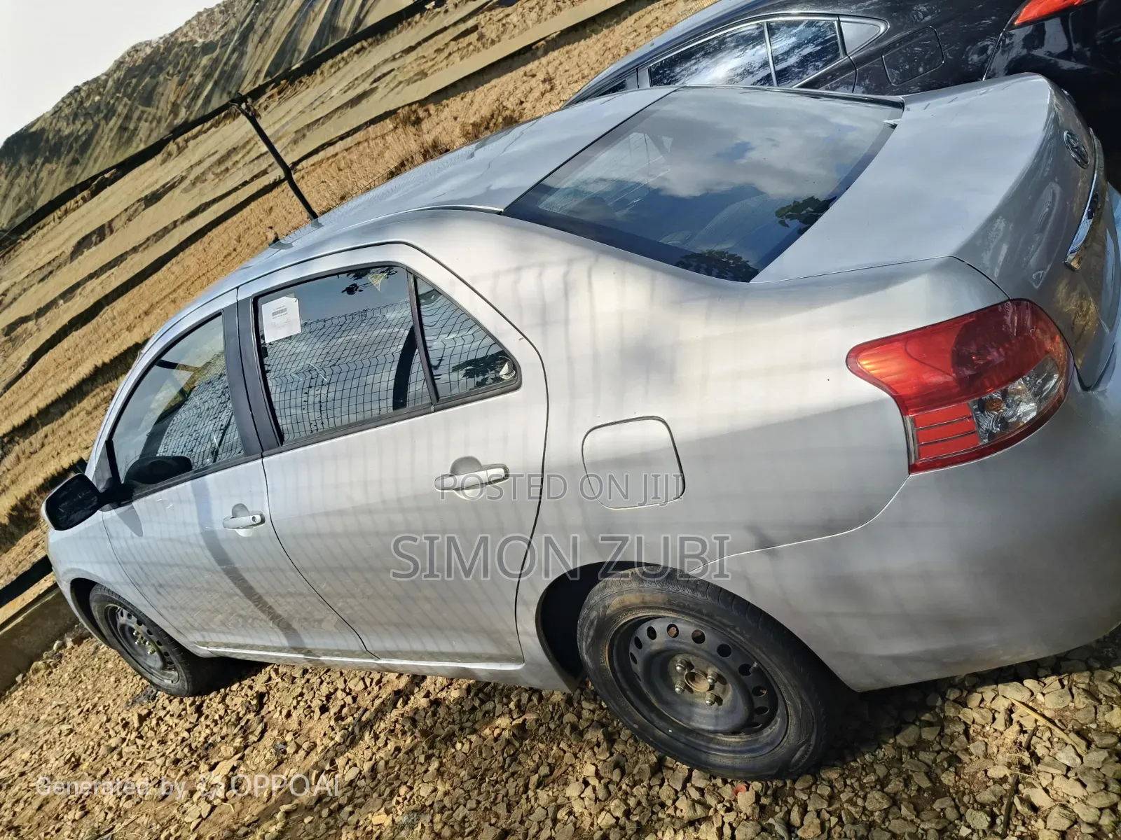 Toyota Yaris 2012 Silver