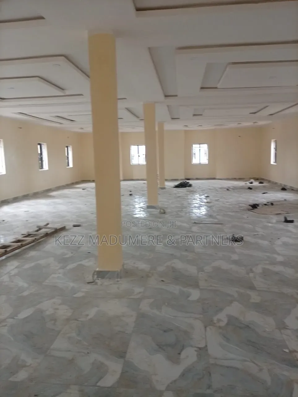 For Sale : Upstairs Sizeable Hall , Sars Road, Ph