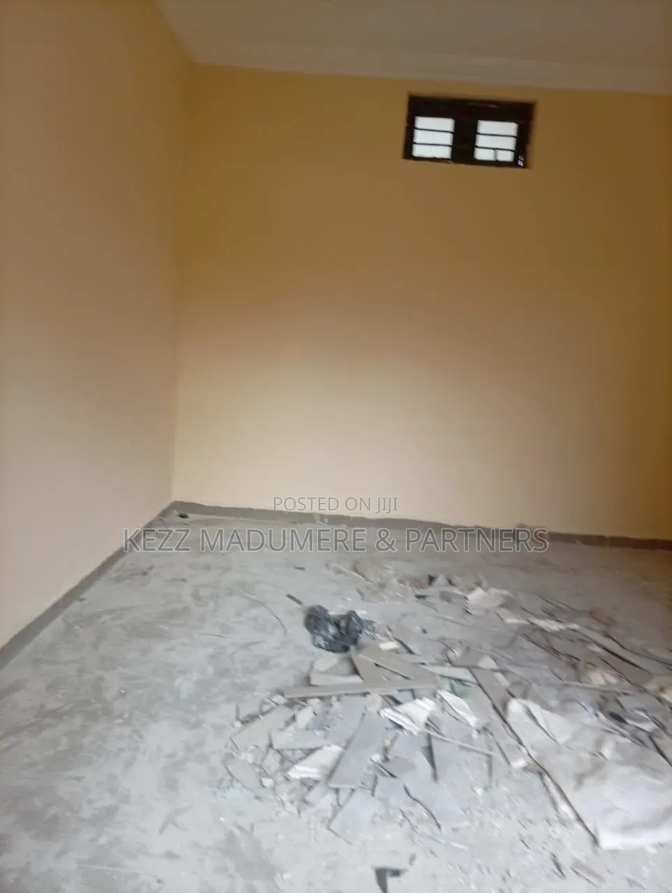 To Let : A Medium Size Hall Upstairs, Sars Road, Ph