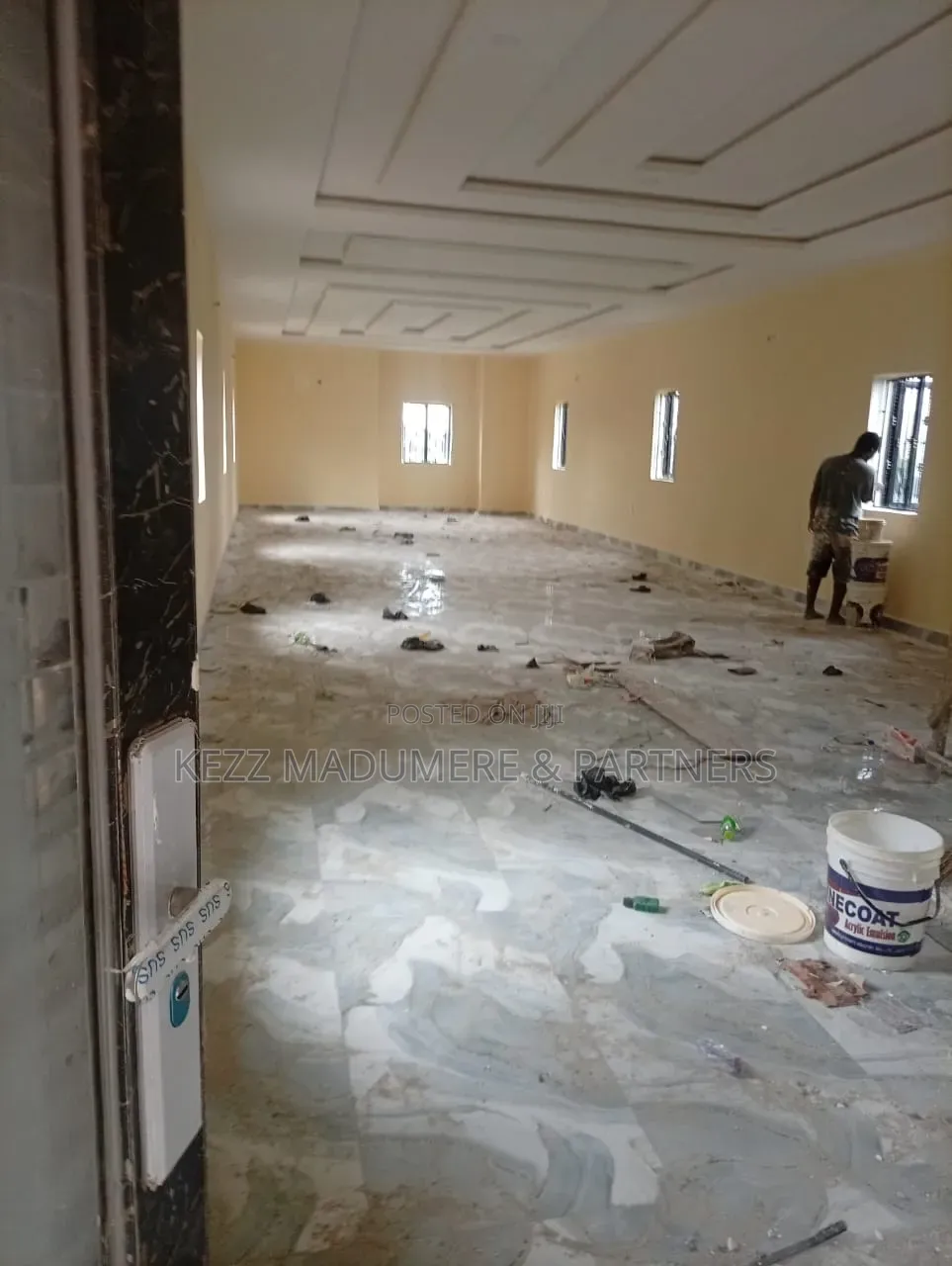 To Let : A Medium Size Hall Upstairs, Sars Road, Ph