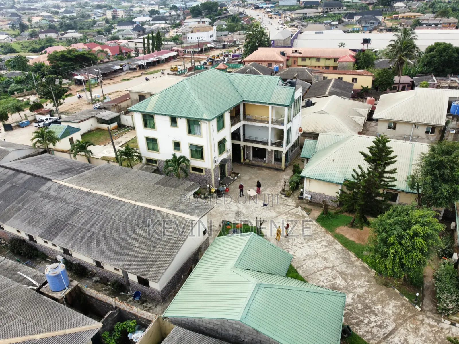 Functional Hotel on 4 Plots of Land