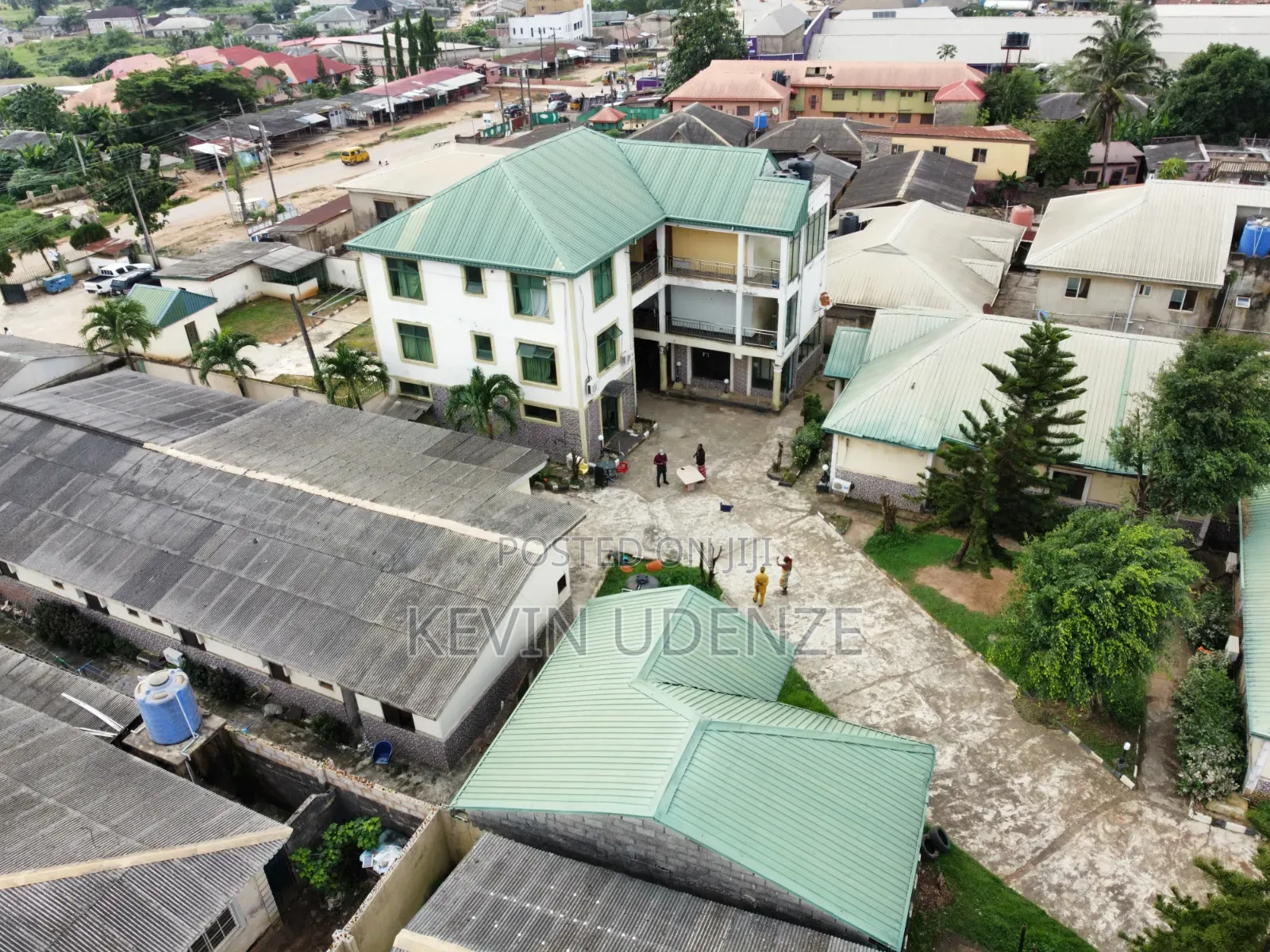 Functional Hotel on 4 Plots of Land
