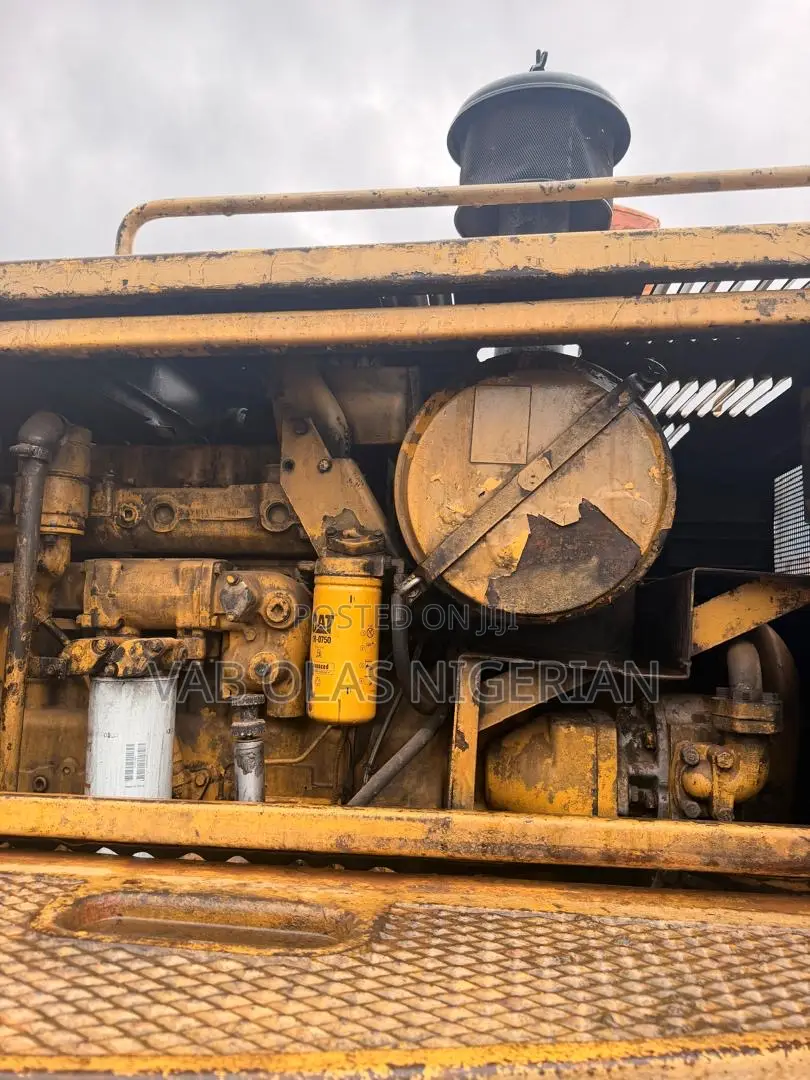 215 Caterpillar Excavator