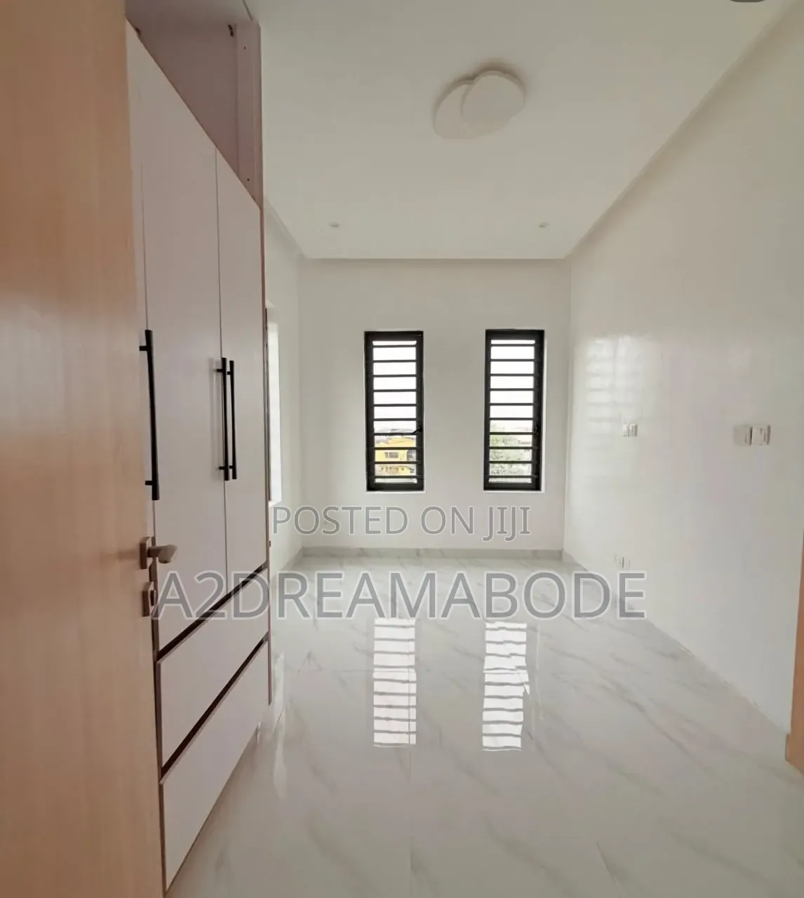 4bdrm Duplex in Omole for sale