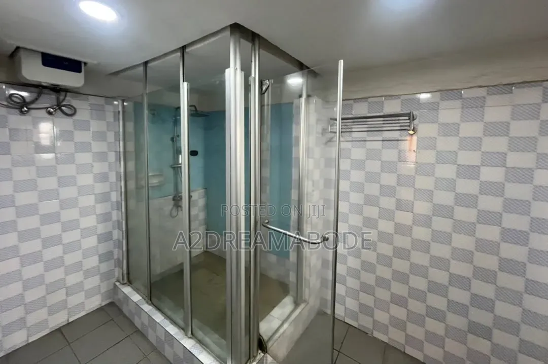 9bdrm Duplex in Cmd Road, GRA Phase 2 Shangisha for rent