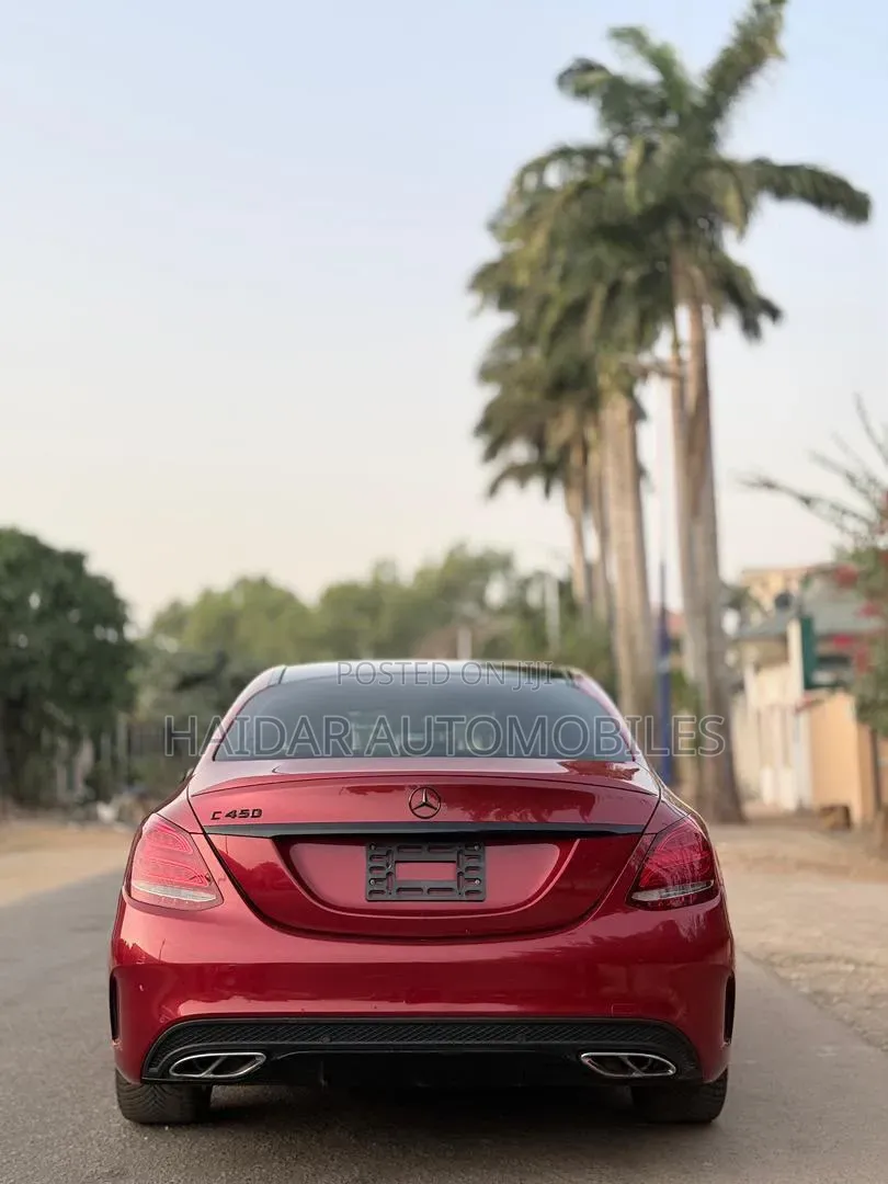 Mercedes-Benz C450 2016 Maroon