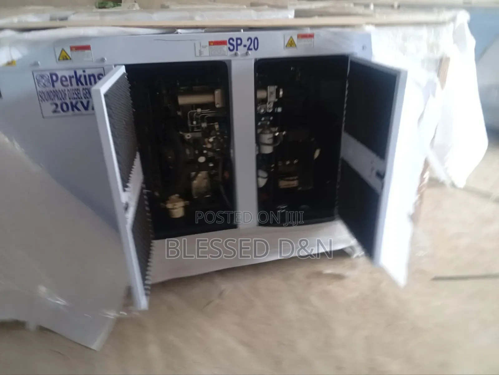 20kva Perkins Soundproof Diesel Generator