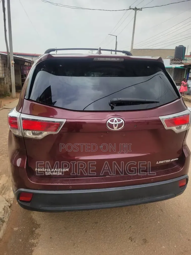Toyota Highlander Limited 4dr SUV AWD (3.5L 6cyl 6A) 2015 Burgundy