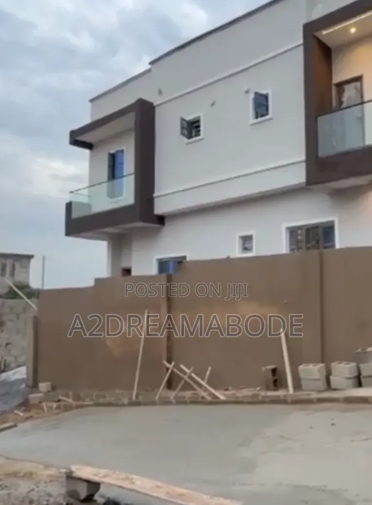 3bdrm Duplex in Magodo, GRA Phase 1 for sale