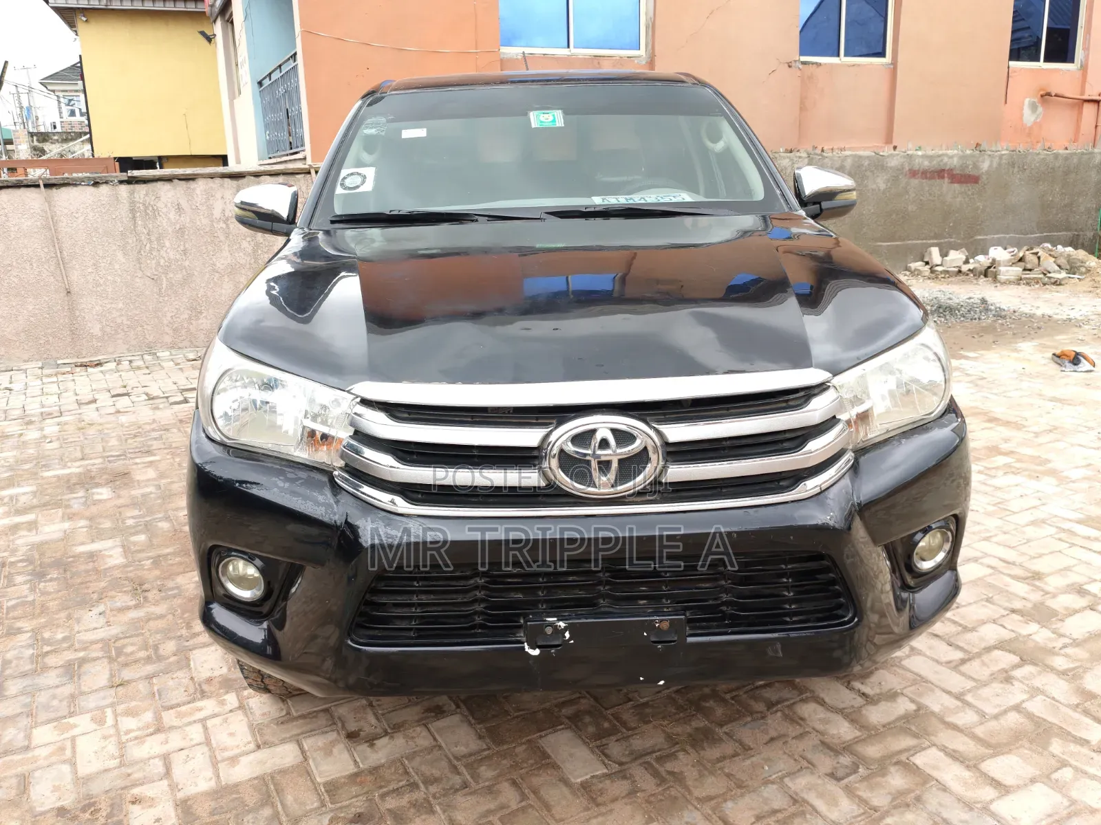 Toyota Hilux 2012 Black