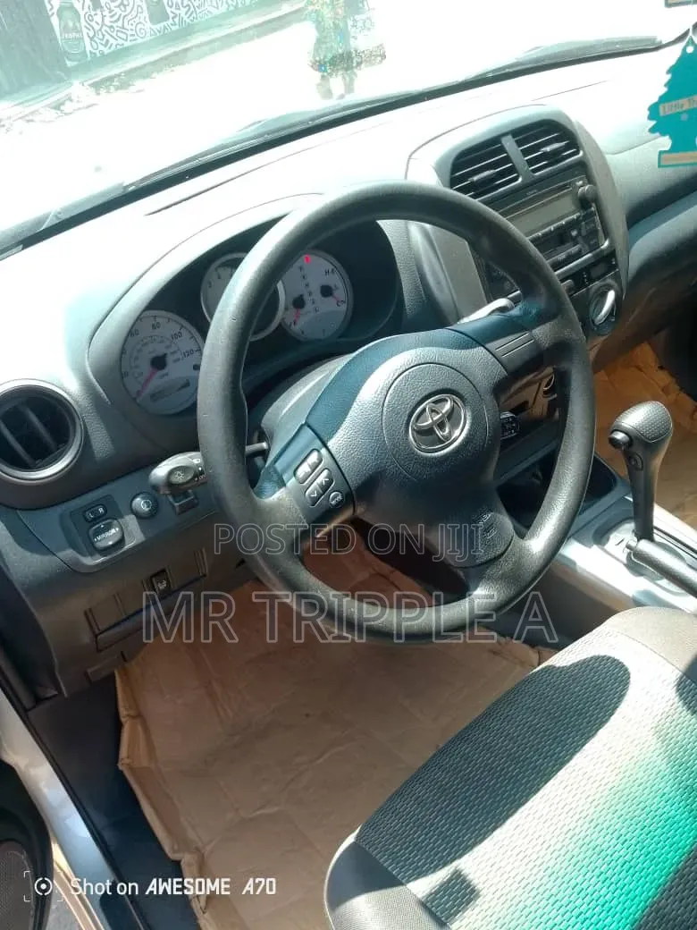 Toyota Camry 2004 Blue