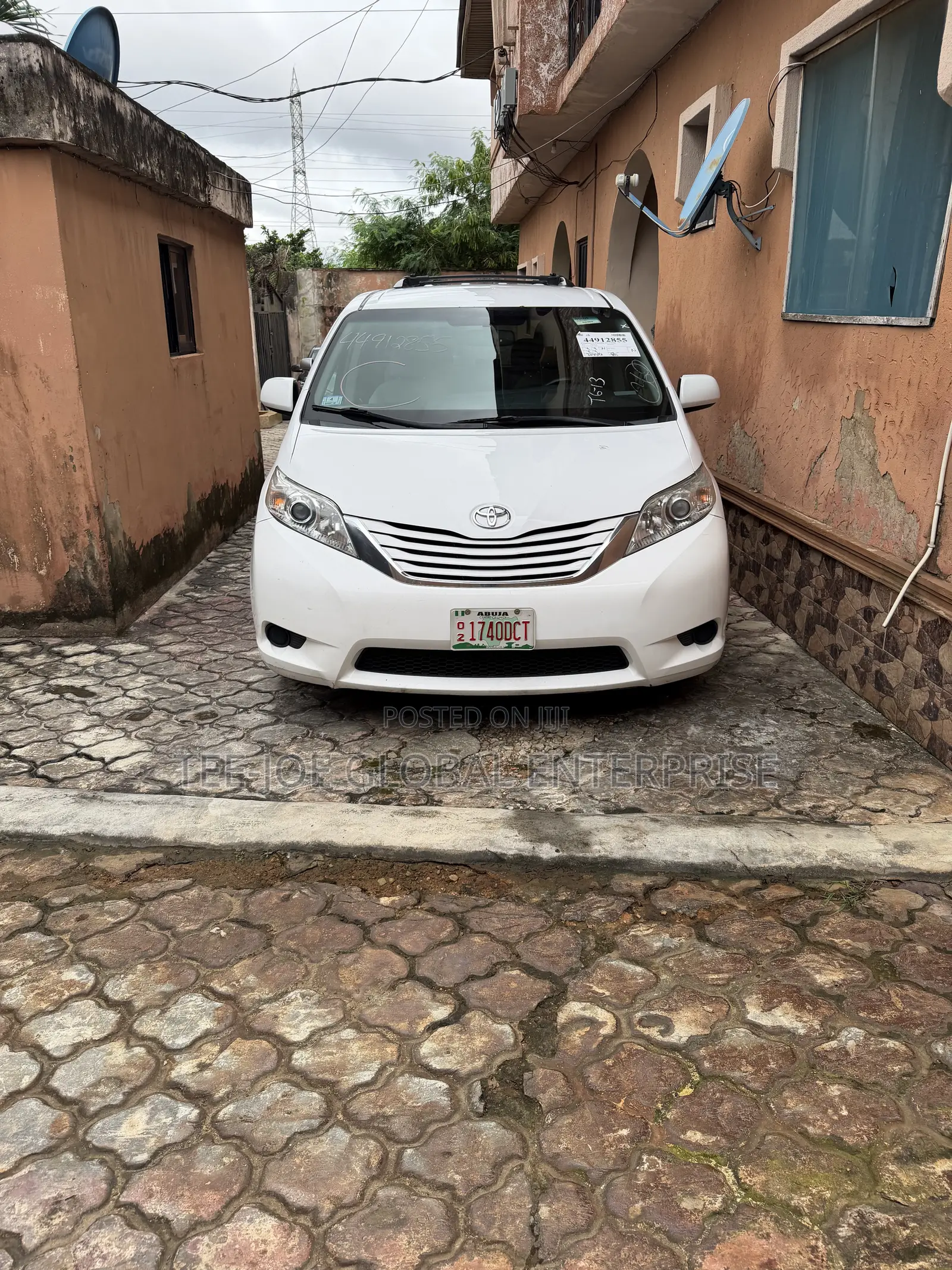 Toyota Sienna 2015 Gray