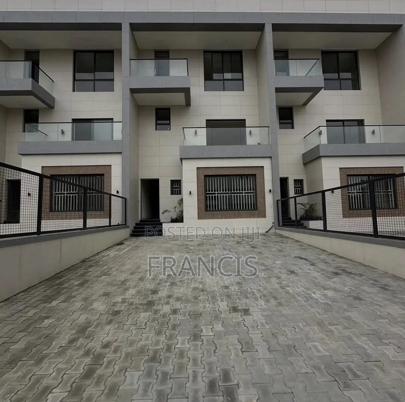 4bdrm Townhouse/Terrace in Katampe Extension for sale