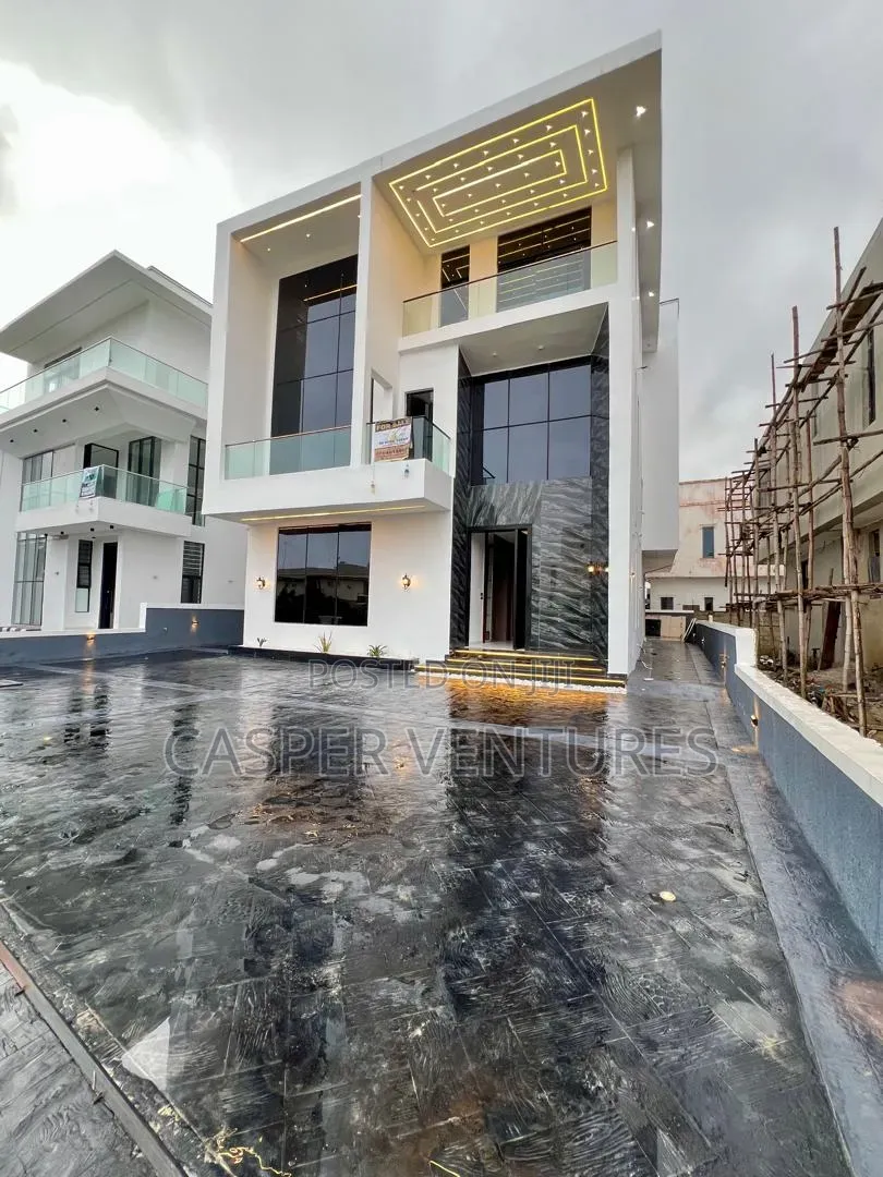 5bdrm Duplex in Megamound, Ikota for sale