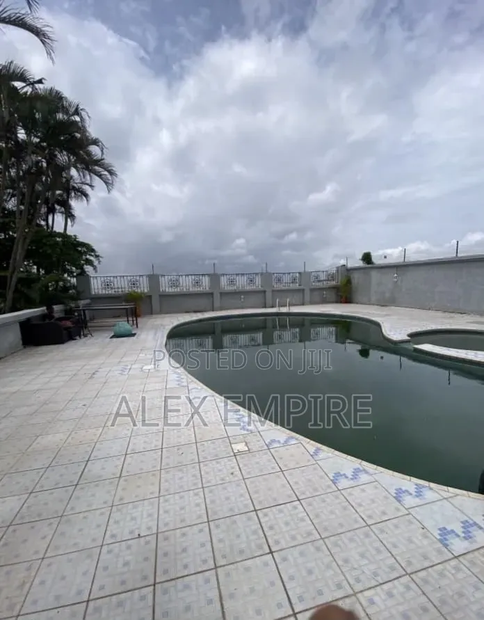 5bdrm Duplex in Osborne Foreshore Estate for rent