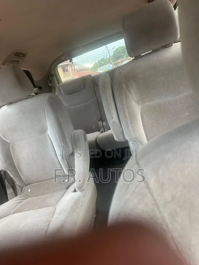 Toyota Sienna CE AWD 2006 Gold