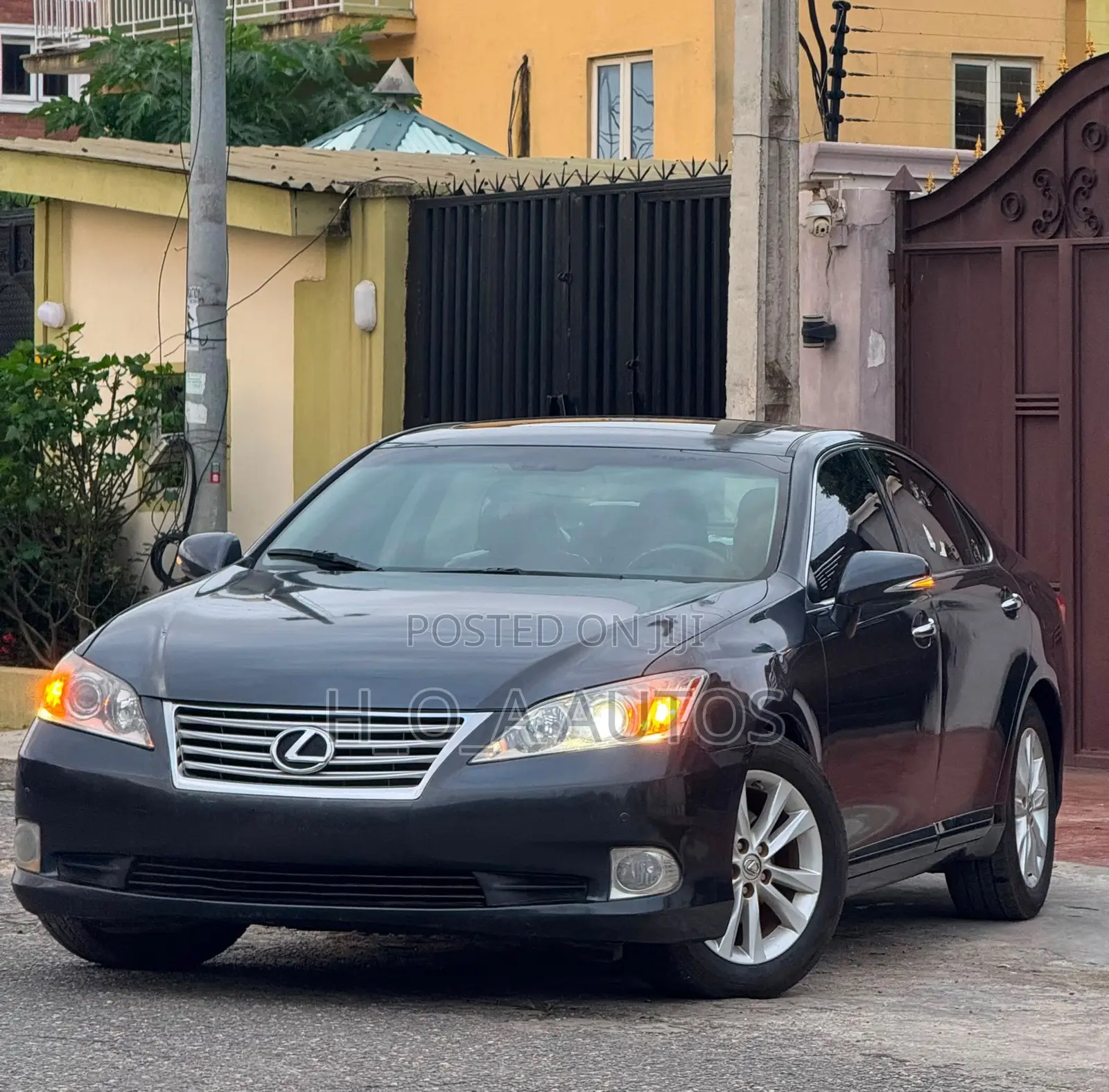 Lexus ES 350 2011 Gray
