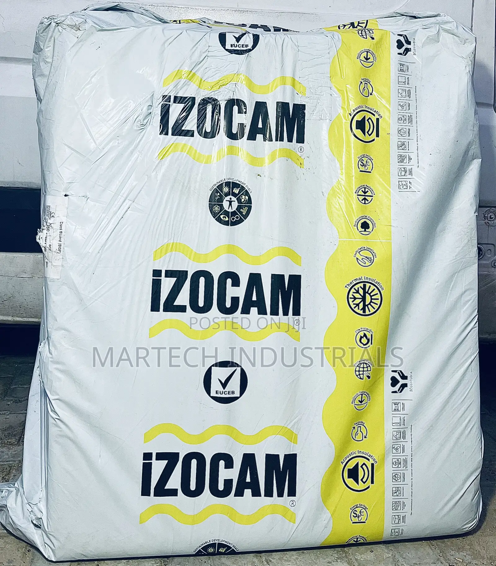 Izocam Fiberglass Board(Slab) 25mm