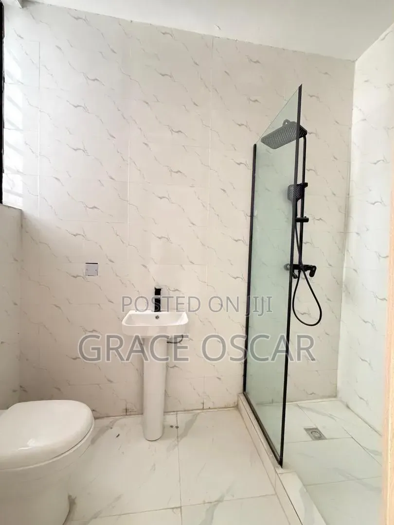 3bdrm Duplex in Abraham Adesanya Estate for sale