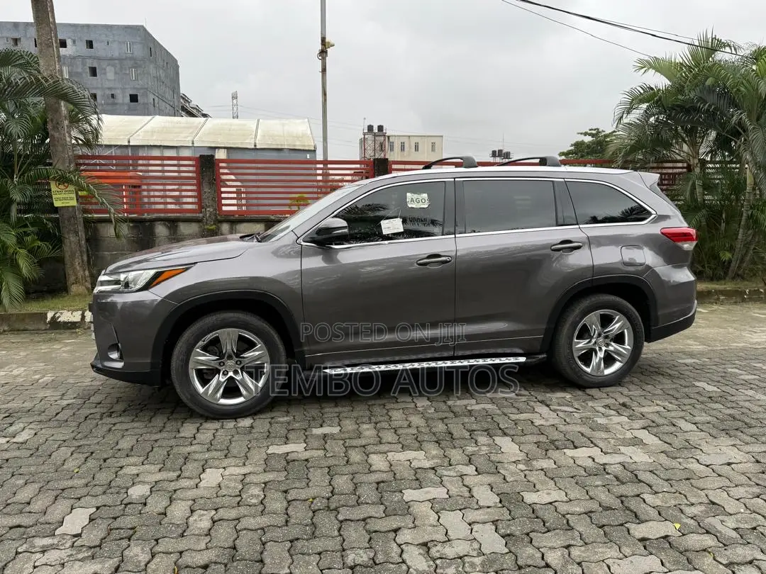 Toyota Highlander 2016 Gray